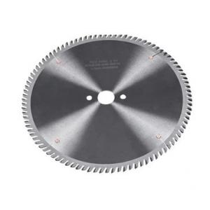 Comparison Between Round Wood Pusher Table Saw and Band Saw